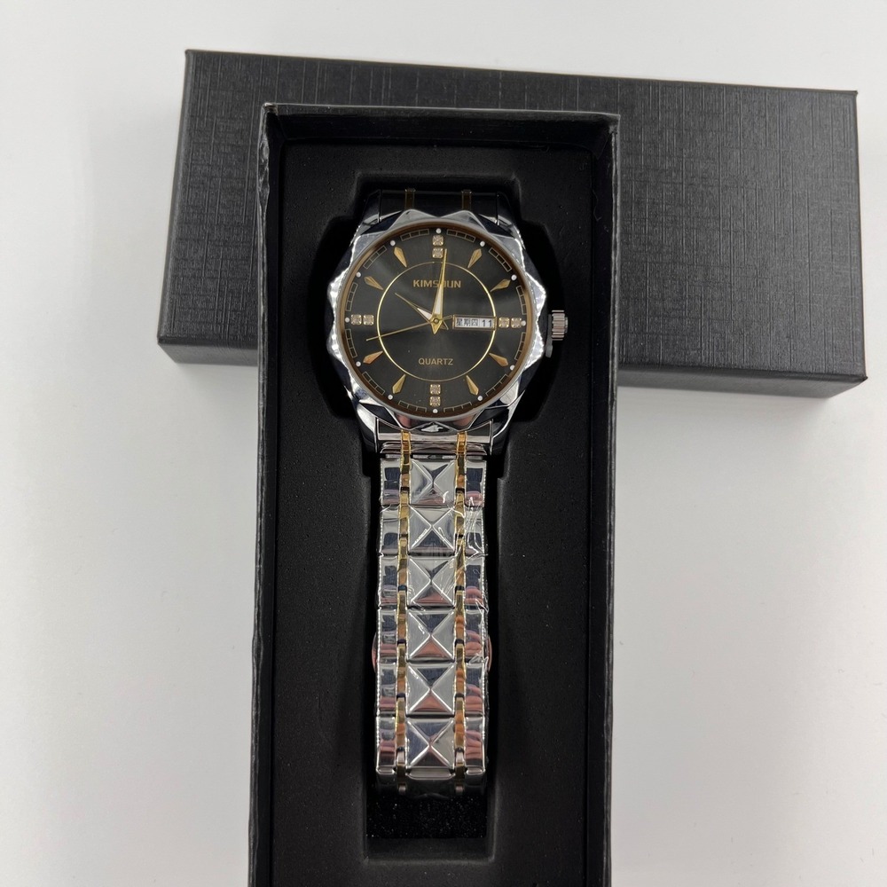 Men Quartz Watch Stainless Steel Two Tone Gold Silver Black Dial Water Resistant